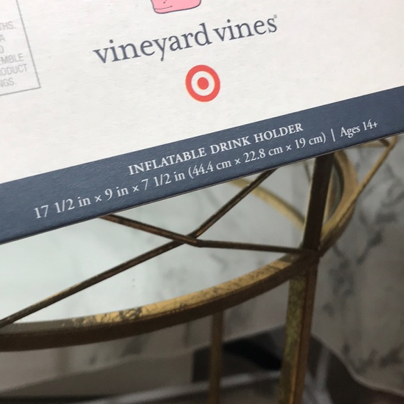 NEW Vineyard Vine Target inflatable drink holder - Picture 3 of 4